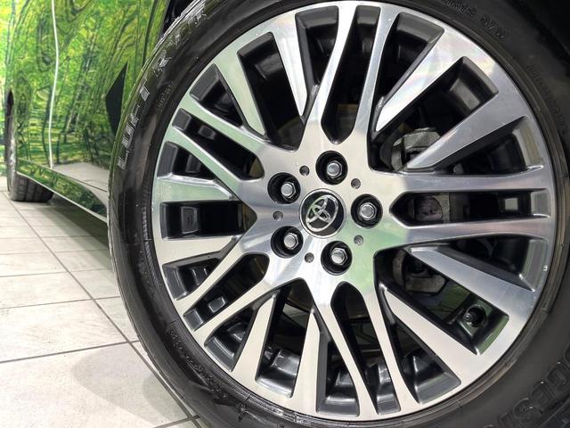 アルファード ２．５Ｓ　Ｃパッケージ　純正９型ナビ　パノラミックビューモニター　ＪＢＬサウンド　フリップダウンモニター　両側電動スライドドア　レーダークルーズコントロール　パワーバックドア　パワーシート　電動パーキングブレーキ　禁煙車（14枚目）