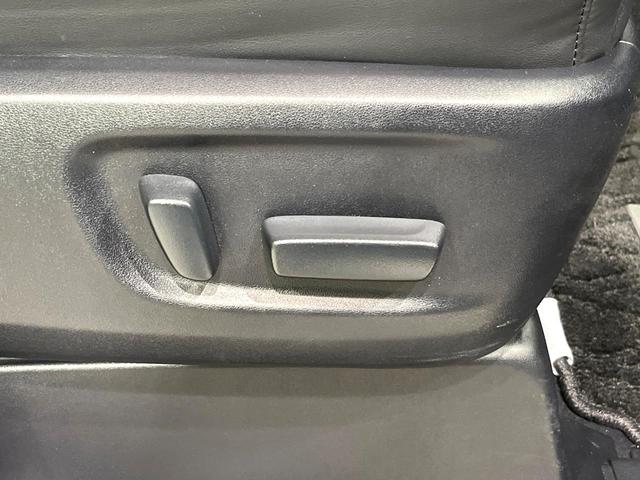 アルファード ２．５Ｓ　Ｃパッケージ　純正９型ナビ　パノラミックビューモニター　ＪＢＬサウンド　フリップダウンモニター　両側電動スライドドア　レーダークルーズコントロール　パワーバックドア　パワーシート　電動パーキングブレーキ　禁煙車（38枚目）