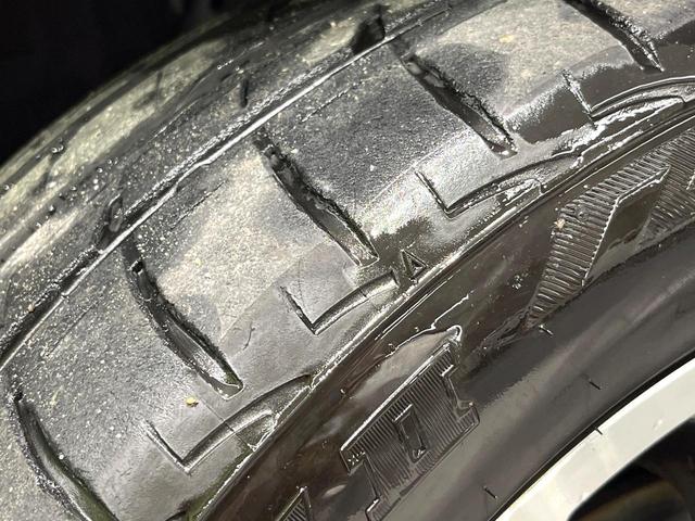 アルファード ２．５Ｓ　Ｃパッケージ　純正９型ナビ　パノラミックビューモニター　ＪＢＬサウンド　フリップダウンモニター　両側電動スライドドア　レーダークルーズコントロール　パワーバックドア　パワーシート　電動パーキングブレーキ　禁煙車（78枚目）