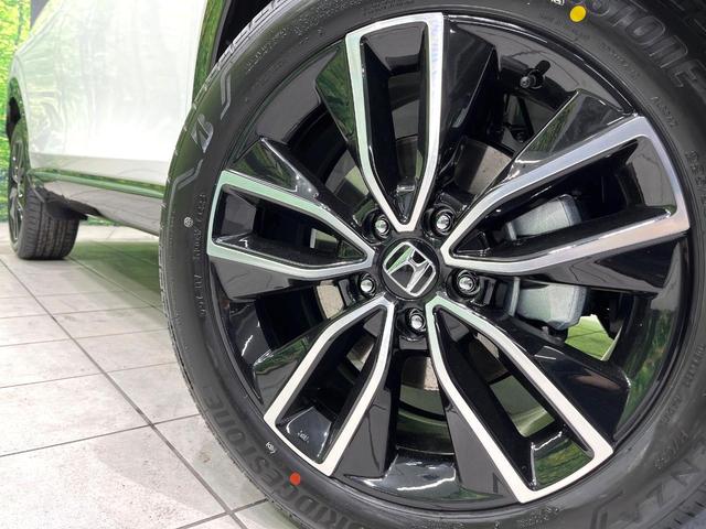 ヴェゼル ｅ：ＨＥＶ　Ｚ　登録済未使用車　ホンダセンシング　純正９型ナビ　マルチビューカメラシステム　ブラインドスポットモニター　パワーバックドア　前席シートヒーター　ハンドルヒーター　電動パーキングブレーキ（13枚目）
