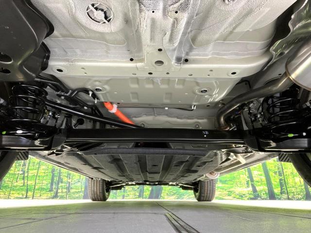 ヴェゼル ｅ：ＨＥＶ　Ｚ　登録済未使用車　ホンダセンシング　純正９型ナビ　マルチビューカメラシステム　ブラインドスポットモニター　パワーバックドア　前席シートヒーター　ハンドルヒーター　電動パーキングブレーキ（19枚目）