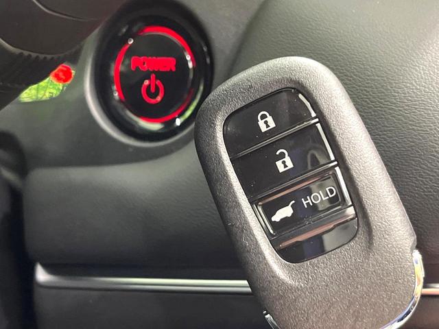 ヴェゼル ｅ：ＨＥＶ　Ｚ　登録済未使用車　ホンダセンシング　純正９型ナビ　マルチビューカメラシステム　ブラインドスポットモニター　パワーバックドア　前席シートヒーター　ハンドルヒーター　電動パーキングブレーキ（34枚目）