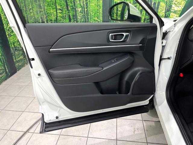 ヴェゼル ｅ：ＨＥＶ　Ｚ　登録済未使用車　ホンダセンシング　純正９型ナビ　マルチビューカメラシステム　ブラインドスポットモニター　パワーバックドア　前席シートヒーター　ハンドルヒーター　電動パーキングブレーキ（43枚目）