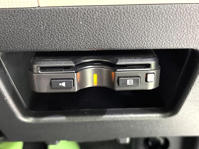 ムーヴキャンバス Ｇメイクアップ　ＳＡＩＩＩ　純正ナビ　パノラミックビューモニター　両側電動スライドドア　スマートアシスト　ＬＥＤヘッドランプ　スマートキー　ＥＴＣ　ドライブレコーダー　Ｂｌｕｅｔｏｏｔｈ再生　オートエアコン　禁煙車（7枚目）