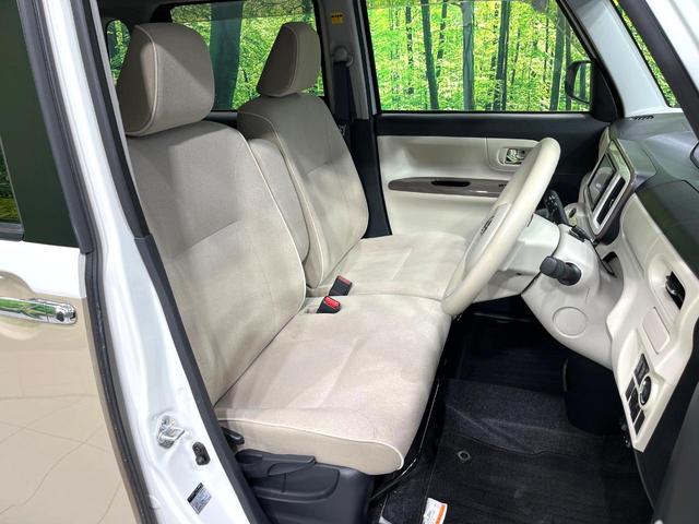 ムーヴキャンバス Ｇメイクアップ　ＳＡＩＩＩ　純正ナビ　パノラミックビューモニター　両側電動スライドドア　スマートアシスト　ＬＥＤヘッドランプ　スマートキー　ＥＴＣ　ドライブレコーダー　Ｂｌｕｅｔｏｏｔｈ再生　オートエアコン　禁煙車（8枚目）