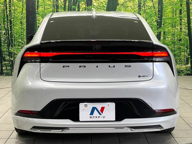 プリウス Ｚ　モデリスタエアロ　純正１２．３型ナビ　パノラミックビューモニター　ブラインドスポットモニター　シートベンチレーション　パワーバックドア　パワーシート　デジタルインナーミラー　ＥＴＣ２．０　禁煙車（15枚目）