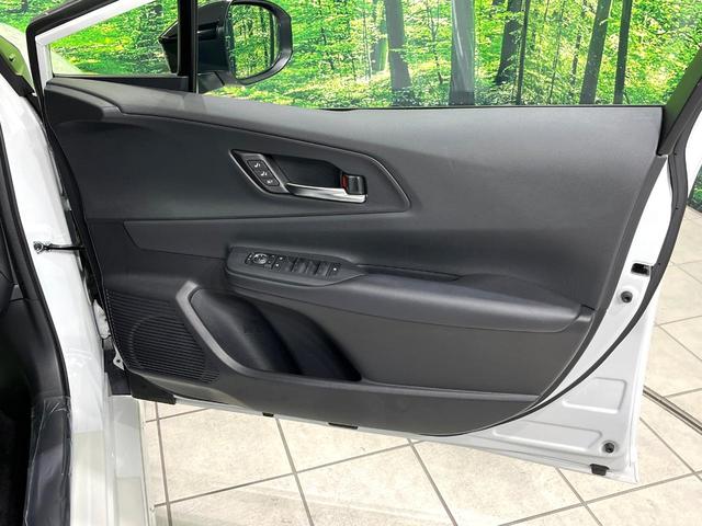 プリウス Ｚ　モデリスタエアロ　純正１２．３型ナビ　パノラミックビューモニター　ブラインドスポットモニター　シートベンチレーション　パワーバックドア　パワーシート　デジタルインナーミラー　ＥＴＣ２．０　禁煙車（47枚目）