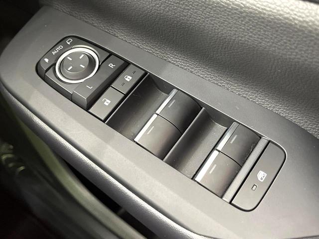 プリウス Ｚ　モデリスタエアロ　純正１２．３型ナビ　パノラミックビューモニター　ブラインドスポットモニター　シートベンチレーション　パワーバックドア　パワーシート　デジタルインナーミラー　ＥＴＣ２．０　禁煙車（55枚目）