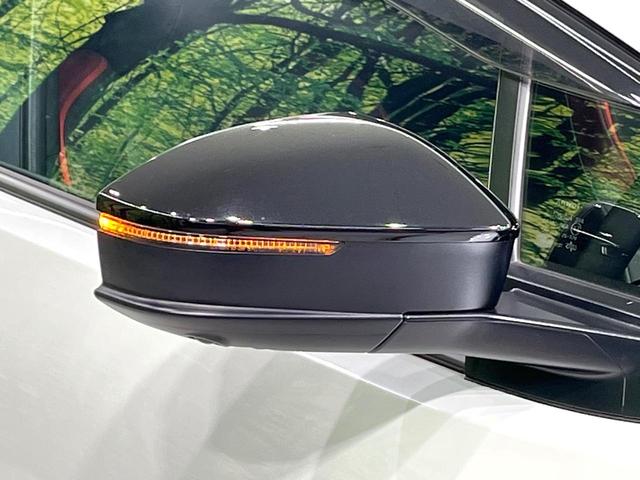 プリウス Ｚ　モデリスタエアロ　純正１２．３型ナビ　パノラミックビューモニター　ブラインドスポットモニター　シートベンチレーション　パワーバックドア　パワーシート　デジタルインナーミラー　ＥＴＣ２．０　禁煙車（71枚目）