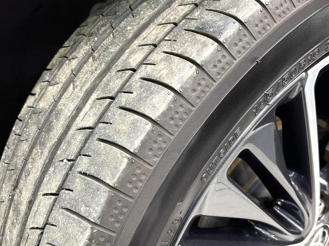 プリウス Ｚ　モデリスタエアロ　純正１２．３型ナビ　パノラミックビューモニター　ブラインドスポットモニター　シートベンチレーション　パワーバックドア　パワーシート　デジタルインナーミラー　ＥＴＣ２．０　禁煙車（73枚目）