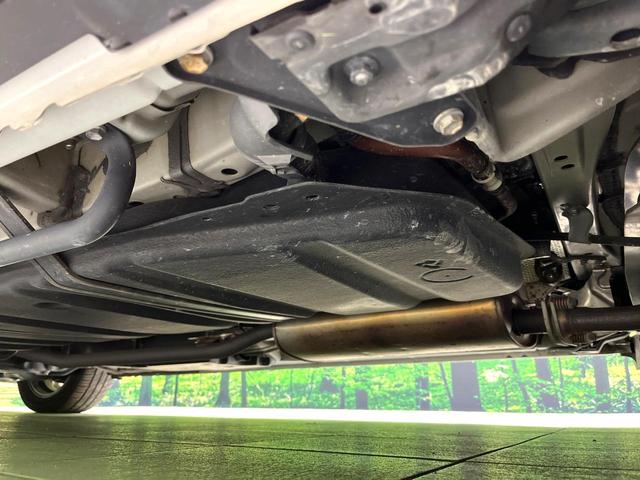 ヴォクシー ハイブリッドＺＳ　煌ＩＩ　純正１０型ナビ　バックカメラ　セーフティセンス　両側電動スライドドア　スマートキー　ＬＥＤヘッドランプ　ビルトインＥＴＣ　オートマチックハイビーム　車線逸脱警報　Ｂｌｕｅｔｏｏｔｈ再生　禁煙車（24枚目）