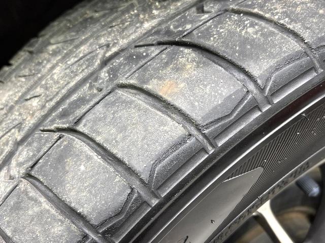 ヴォクシー ハイブリッドＺＳ　煌ＩＩ　純正１０型ナビ　バックカメラ　セーフティセンス　両側電動スライドドア　スマートキー　ＬＥＤヘッドランプ　ビルトインＥＴＣ　オートマチックハイビーム　車線逸脱警報　Ｂｌｕｅｔｏｏｔｈ再生　禁煙車（72枚目）