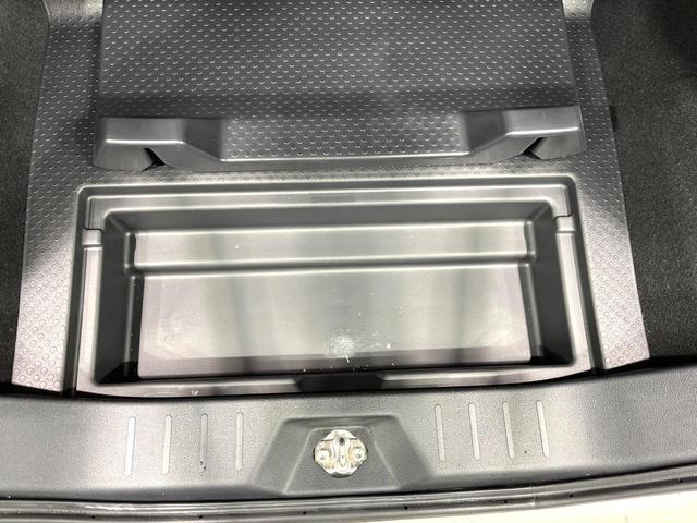 ルーミー カスタムＧ　純正９型ナビ　パノラミックビューモニター　両側電動スライドドア　スマートアシスト　前席シートヒーター　レーダークルーズコントロール　コーナーセンサー　ＥＴＣ　ドライブレコーダー　禁煙車（47枚目）