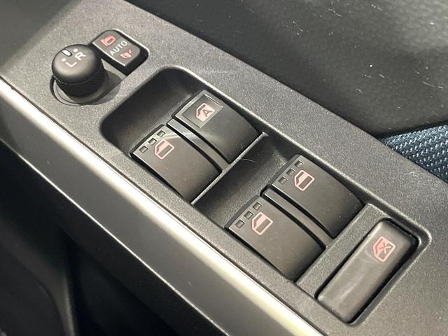 ルーミー カスタムＧ　純正９型ナビ　パノラミックビューモニター　両側電動スライドドア　スマートアシスト　前席シートヒーター　レーダークルーズコントロール　コーナーセンサー　ＥＴＣ　ドライブレコーダー　禁煙車（52枚目）