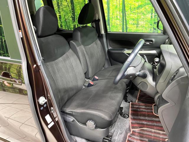 デイズルークス ハイウェイスター　ターボ　純正ナビ　アラウンドビューモニター　両側電動スライドドア　エマージェンシーブレーキ　ＨＩＤヘッドランプ　フォグランプ　スマートキー　シートバックテーブル　ロールサンシェード　ドライブレコーダー　ＥＴＣ（8枚目）