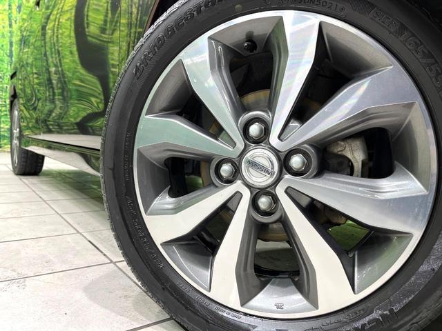 デイズルークス ハイウェイスター　ターボ　純正ナビ　アラウンドビューモニター　両側電動スライドドア　エマージェンシーブレーキ　ＨＩＤヘッドランプ　フォグランプ　スマートキー　シートバックテーブル　ロールサンシェード　ドライブレコーダー　ＥＴＣ（12枚目）