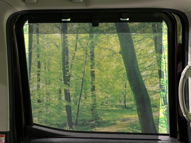 デイズルークス ハイウェイスター　ターボ　純正ナビ　アラウンドビューモニター　両側電動スライドドア　エマージェンシーブレーキ　ＨＩＤヘッドランプ　フォグランプ　スマートキー　シートバックテーブル　ロールサンシェード　ドライブレコーダー　ＥＴＣ（40枚目）