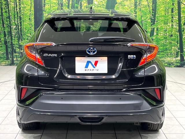 Ｃ－ＨＲ Ｓ　モデリスタエアロ　純正９インチナビ　バックカメラ　衝突被害軽減システム　レーダークルーズ　禁煙車　ハーフレザーシート　ドラレコ　スマートキー　ＬＥＤヘッド　ＥＴＣ２．０　純正１８インチアルミ（15枚目）