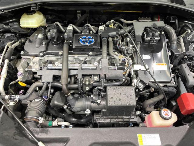 Ｃ－ＨＲ Ｓ　モデリスタエアロ　純正９インチナビ　バックカメラ　衝突被害軽減システム　レーダークルーズ　禁煙車　ハーフレザーシート　ドラレコ　スマートキー　ＬＥＤヘッド　ＥＴＣ２．０　純正１８インチアルミ（18枚目）