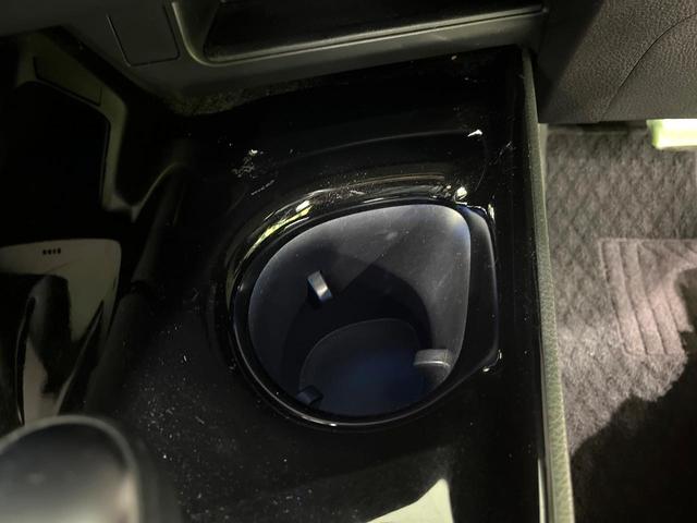 Ｃ－ＨＲ Ｓ　モデリスタエアロ　純正９インチナビ　バックカメラ　衝突被害軽減システム　レーダークルーズ　禁煙車　ハーフレザーシート　ドラレコ　スマートキー　ＬＥＤヘッド　ＥＴＣ２．０　純正１８インチアルミ（66枚目）