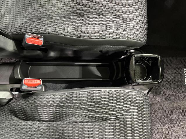 ハスラー ハイブリッドＸ　２トーン　純正９型ナビ　全方位モニター用カメラ　シートヒーター　セーフティサポート　ＬＥＤヘッドランプ　アダプティブクルーズコントロール　ＥＴＣ　ドライブレコーダー　アイドリングストップ　禁煙車（42枚目）