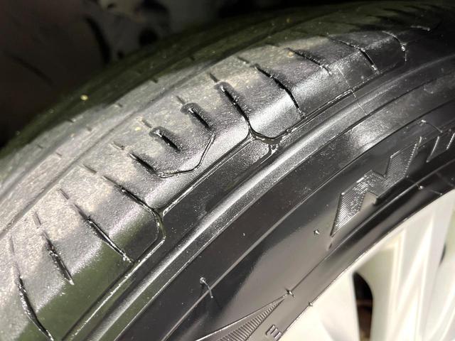 アルファード ２４０Ｓ　純正８型ナビ　バックカメラ　フリップダウンモニター　両側電動スライドドア　クルーズコントロール　ＥＴＣ　ドライブレコーダー　ＨＩＤヘッドランプ　オットマン　パーキングセンサー　純正１８インチアルミ（62枚目）