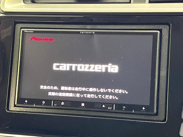 フィットハイブリッド Ｌパッケージ　ＳＤナビ　バックカメラ　シティブレーキアクティブシステム　ＬＥＤヘッドランプ　ＥＴＣ　ドライブレコーダー　スマートキー　クルーズコントロール　禁煙車　オートライト　Ｂｌｕｅｔｏｏｔｈ再生（3枚目）