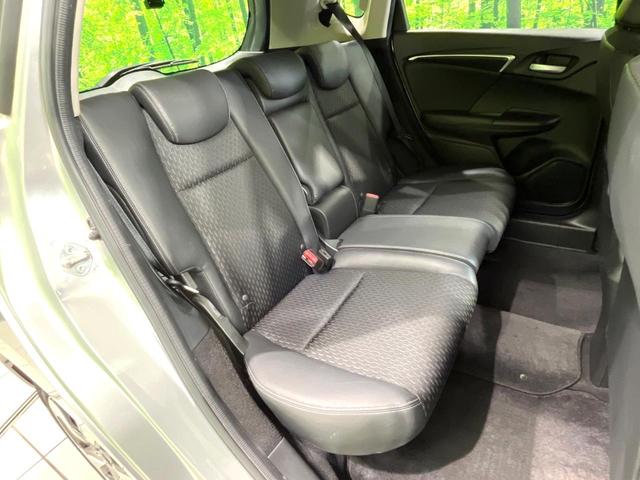 フィットハイブリッド Ｌパッケージ　ＳＤナビ　バックカメラ　シティブレーキアクティブシステム　ＬＥＤヘッドランプ　ＥＴＣ　ドライブレコーダー　スマートキー　クルーズコントロール　禁煙車　オートライト　Ｂｌｕｅｔｏｏｔｈ再生（9枚目）