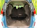 後席を格納すると、これだけの広さが！シーンに合わせたシートアレンジで、大きな荷物も積むことが出来ます♪