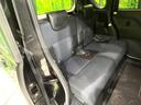 後部座席も気になるようなキズ・汚れやへたり等、大きなダメージはなく、良好な状態です。