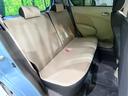 後部座席も気になるようなキズ・汚れやへたり等、大きなダメージはなく、良好な状態です。