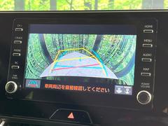 【バックカメラ】駐車時に後方がリアルタイム映像で確認できます。大型商業施設や立体駐車場での駐車時や、夜間のバック時に大活躍！運転スキルに関わらず、今や必須となった装備のひとつです！ 6