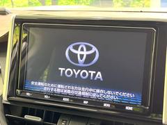 �ڽ��������ʥӡۿ͵��ν����ʥӤ������������ǥ�����ǽ�⽼�¤��Ƥ��ꡢ�£�������������³����Ф������Υ��ޥۤ�ͣУ��ץ쥤�䡼�β��ڤ������ǽ�������α�ž������˳ڤ����ʤ�ޤ����� 4