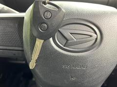 �ڥ����쥹�۾���Υ�줿��꤫��Ǥ�ܥ����Ĥǥɥ��γ������ܾ����Ǥ���ΤǤȤäƤ��������ɥ��θ������˽���Ĥ��뤳�Ȥ⤢��ޤ���� 6