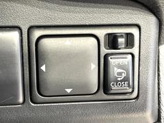 ����ư��Ǽ�ߥ顼�ۥ����ɥߥ顼����ư��Ǽ���ȤʤäƤ��ꡢ������־�Ǥ⥭�����Ĥ��ꥹ�����ޤ����ޤ��� 6