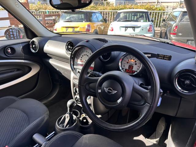 MINI クーパー ペースマン 後期型 車検整備付 修復歴無し 正規ディーラー車 ETC付き タイミングチェーン ステムシール交換 パドルシフト(64枚目)