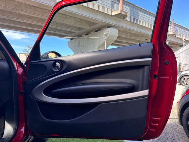 MINI クーパー ペースマン 後期型 車検整備付 修復歴無し 正規ディーラー車 ETC付き タイミングチェーン ステムシール交換 パドルシフト(74枚目)