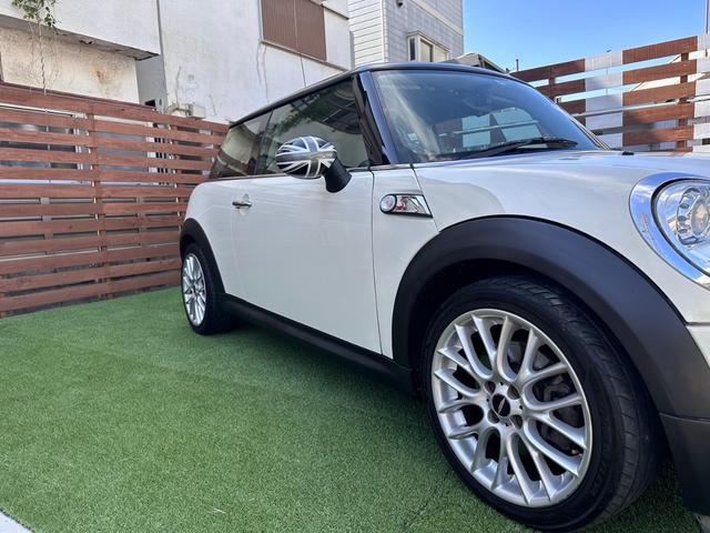 MINI クーパーS 車検整備付 JCWキット付き JCWマフラー スポーツモード搭載 修復歴無し 正規ディーラー車 ETC付き ステムシール タイミングチェーン交換 ターボ パドルシフト(64枚目)