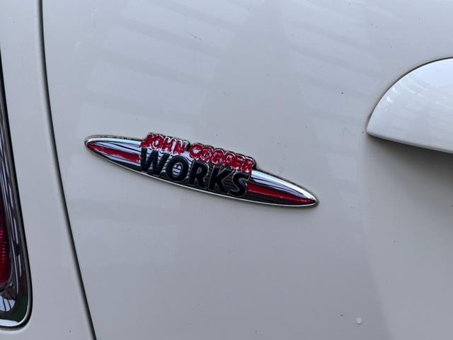 MINI クーパーS 車検整備付 JCWキット付き JCWマフラー スポーツモード搭載 修復歴無し 正規ディーラー車 ETC付き ステムシール タイミングチェーン交換 ターボ パドルシフト(79枚目)