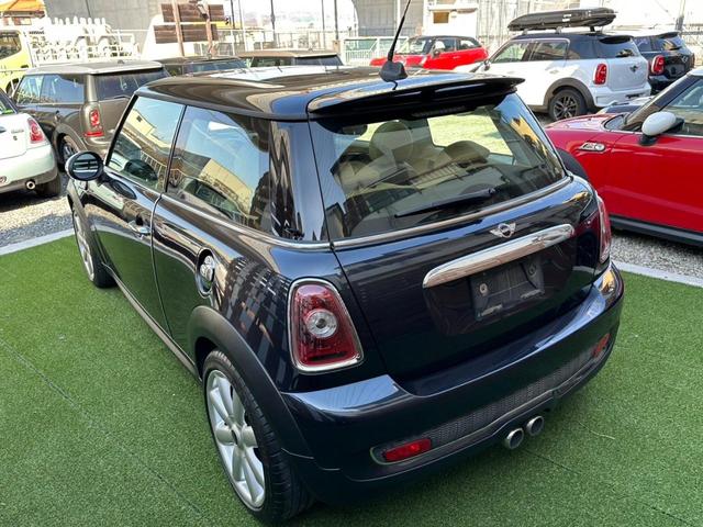 MINI クーパーS ベージュ レザーシート サンルーフ付き シートヒーター ナビ TV ETC 車検整備付 修復歴無 正規ディーラー車 ステムシール タイミングチェーン交換(79枚目)