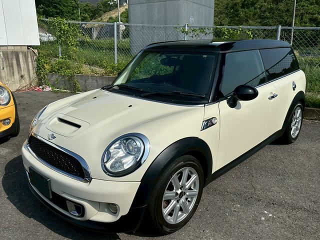 ＭＩＮＩ クーパーＳ　クラブマン　後期型　カロッツェリアナビ　Ｂｌｕｅｔｏｏｔｈ対応　ＴＶ　ＥＴＣ　シートヒーター付　正規ディーラー車　修復歴無　車検整備付　タイミングチェーン　ステムシール交換　パドルシフト　ターボ（6枚目）