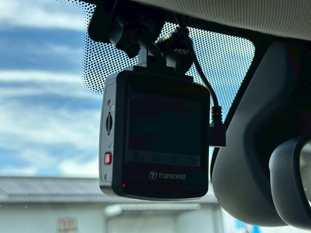 ＭＩＮＩ クーパーＳ　車検整備付　修復歴無し　正規ディーラー車　ナビ付　Ｂｌｕｅｔｏｏｔｈ対応　ドライブレコーダー　ドラレコ　ＥＴＣ付き（19枚目）