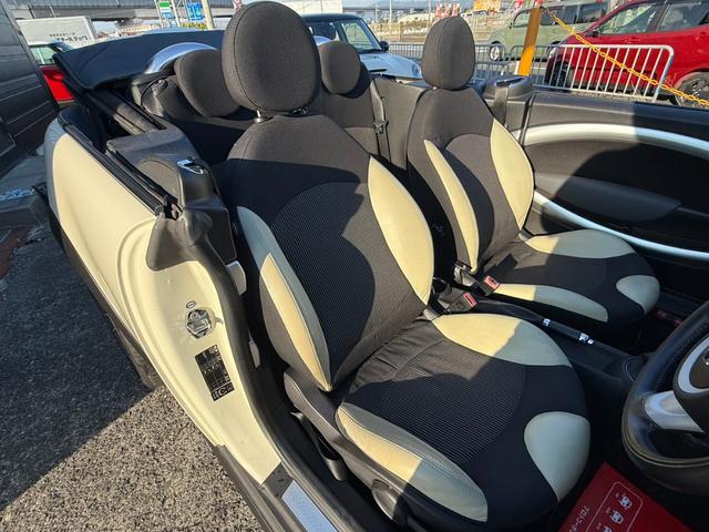 ＭＩＮＩ クーパーＳ　コンバーチブル　車検整備付　ハーフレザーシート　ＥＴＣ付き　修復歴無　正規ディーラー車（20枚目）