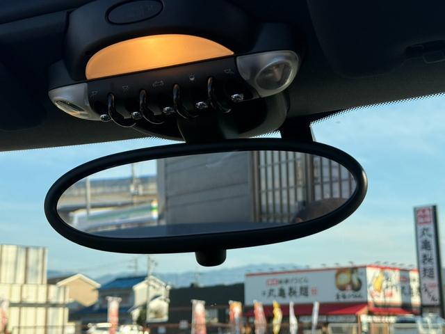 ＭＩＮＩ クーパーＳ　コンバーチブル　車検整備付　ハーフレザーシート　ＥＴＣ付き　修復歴無　正規ディーラー車（41枚目）