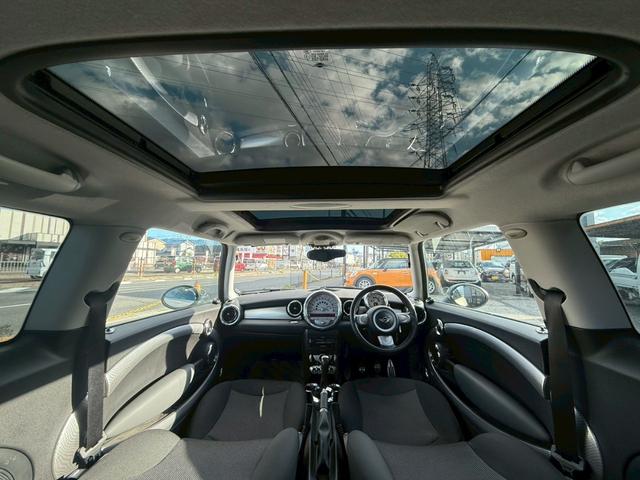 MINI クーパーS 6速MT JCWフルエアロ サンルーフ ETC 車検整備付 社外エアクリ 修復歴無 正規ディーラー車 タイミングチェーン ステムシール交換(5枚目)