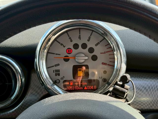 MINI クーパーS 6速MT JCWフルエアロ サンルーフ ETC 車検整備付 社外エアクリ 修復歴無 正規ディーラー車 タイミングチェーン ステムシール交換(31枚目)