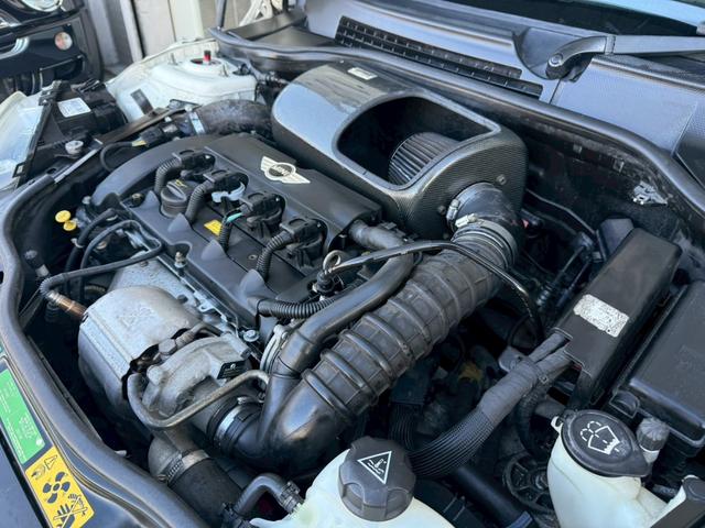 MINI クーパーS 6速MT JCWフルエアロ サンルーフ ETC 車検整備付 社外エアクリ 修復歴無 正規ディーラー車 タイミングチェーン ステムシール交換(59枚目)