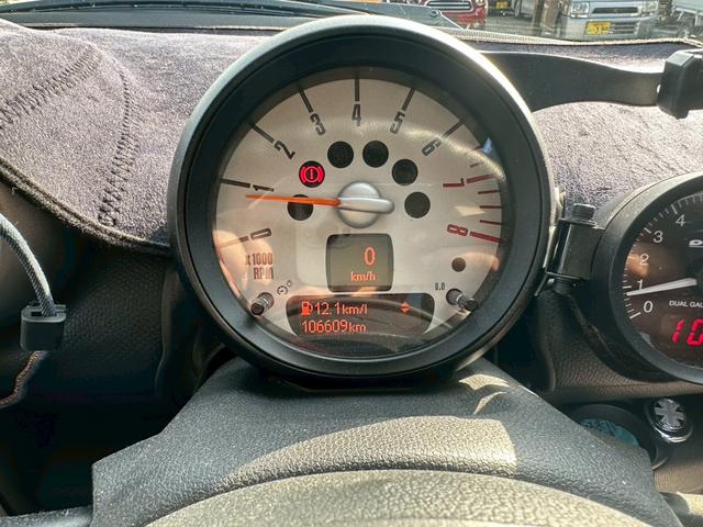 大阪でＢＭＷミニ　ＭＩＮＩをお捜しの方は専門店の弊社にお任せを！【ご来店前のお客様へ】ご来店際は来店予約またはお問合せ時にご希望のお車を事前にお知らせください。当日待ち時間なしでご案内可能となります。