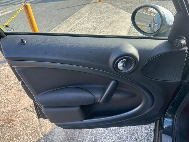 大阪でＢＭＷミニ　ＭＩＮＩをお捜しの方は専門店の弊社にお任せを！【ご来店前のお客様へ】ご来店際は来店予約またはお問合せ時にご希望のお車を事前にお知らせください。当日待ち時間なしでご案内可能となります。