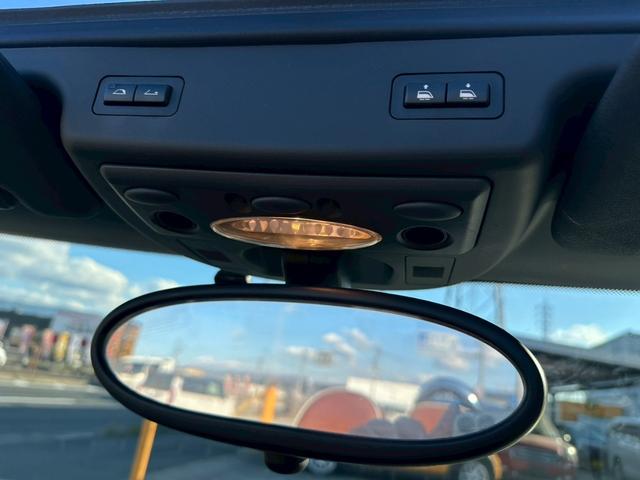 ＭＩＮＩ クーパーＳ　コンバーチブル　サイドウォーク　車検整備付　修復歴なし　正規ディーラー車　ＥＴＣ付き　レザーシート　タイミングチェーン　ステムシール交換（27枚目）